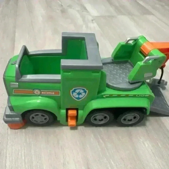 PAW PATROL Rocky's Ultimate Recycling Truck Toy Truck Only - Picture 5 of 10